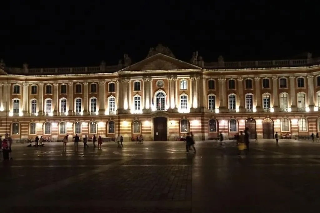 A 150 Pas Du Capitole! Apartman Toulouse Franciaország